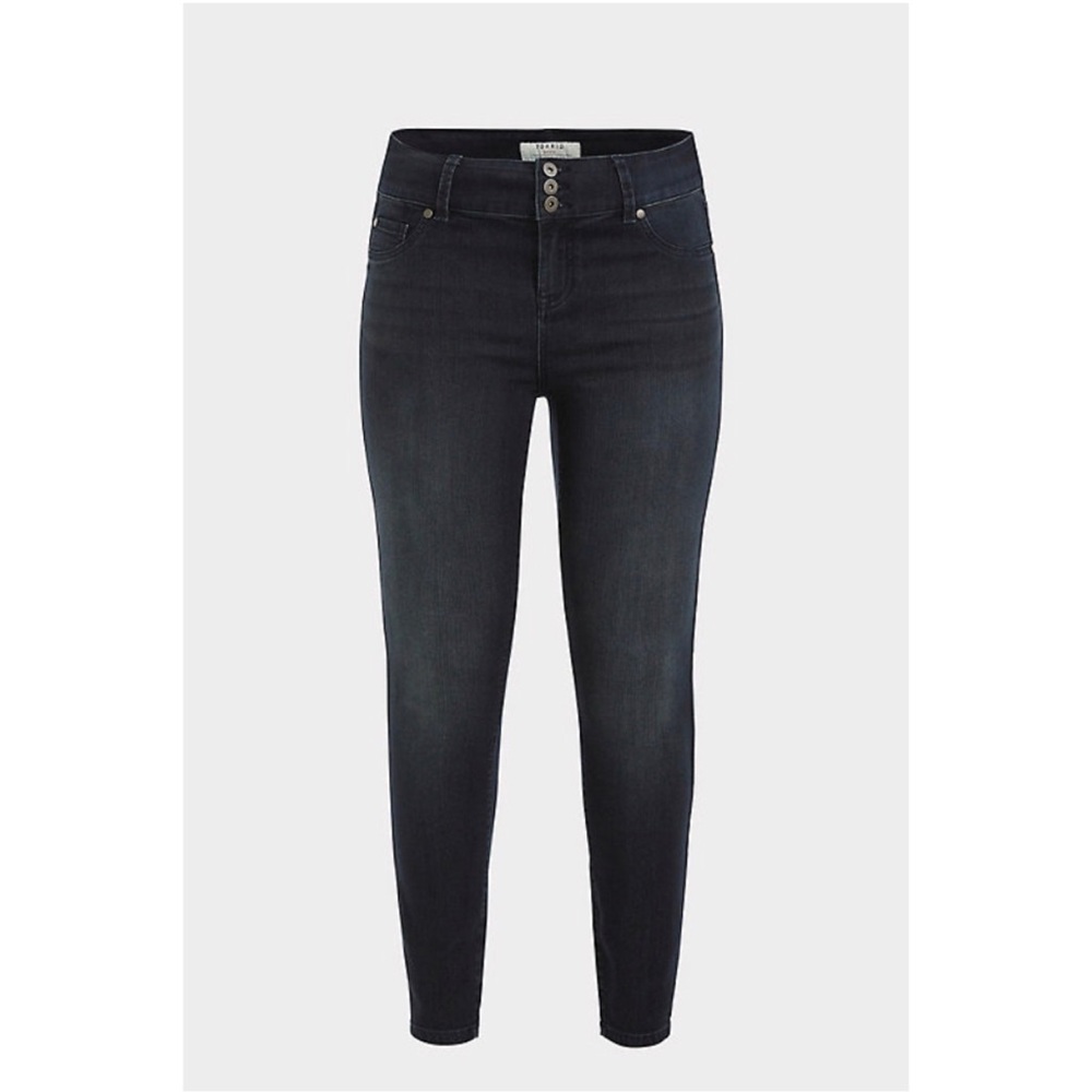 Torrid Denim Super Stretch Jegging. Dark Wash. 14 - Picture 3 of 7